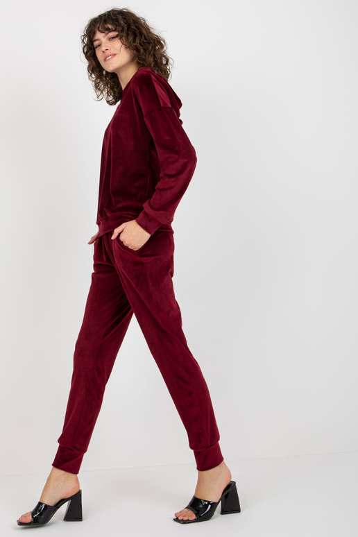 Bordo spalvos moteriškas veliūrinis...