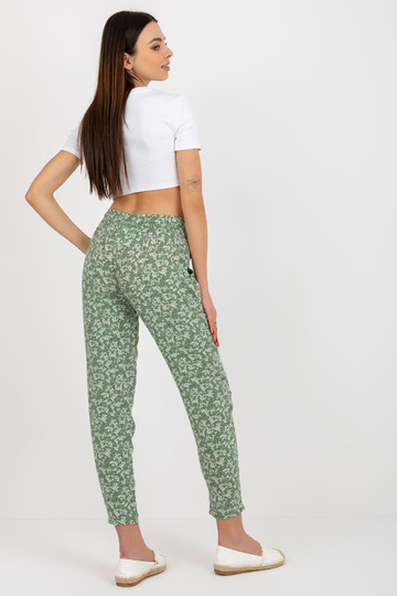 Šviesiai žalios šviesios... 2