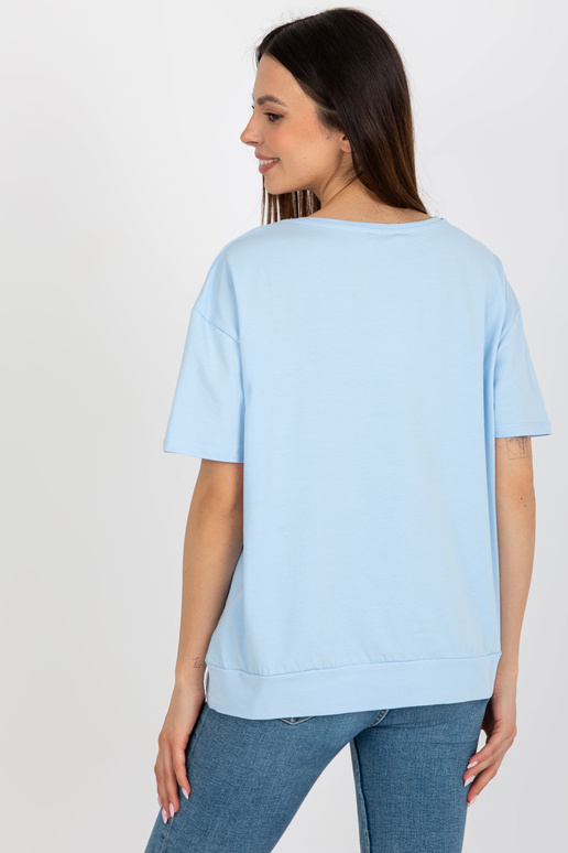 Šviesiai mėlyna moteriška... Šviesiai mėlyna moteriška...