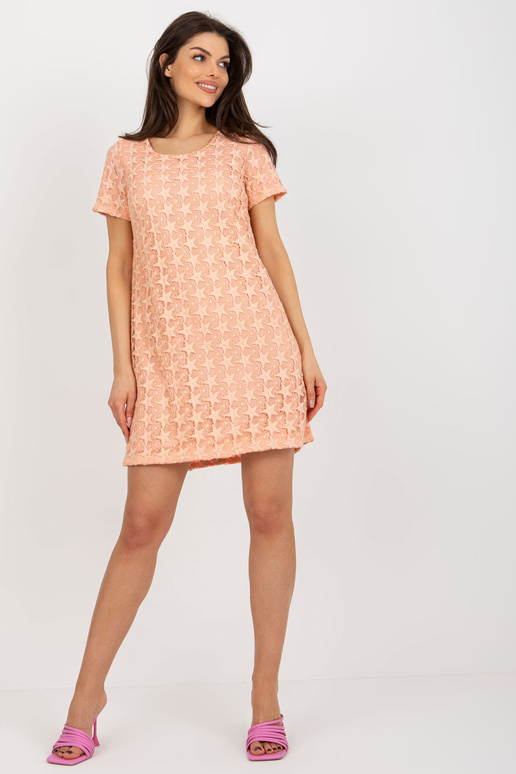 Persikų mini kokteilinė suknelė...