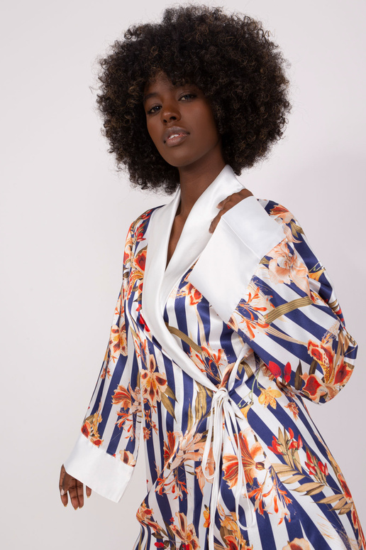 Set-BR-KMPL-2542.24-balta ir tamsiai...