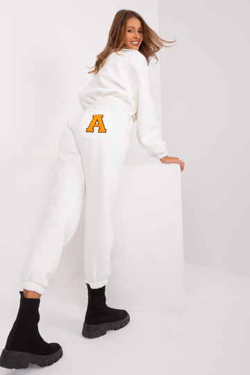 Dviejų dalių komplektas... 2