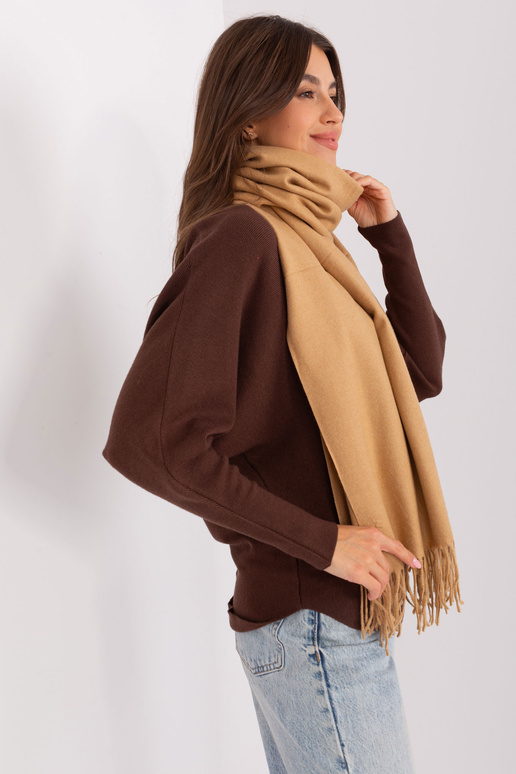 Šalikas-AT-SZ-23185.73P-kupranugaris