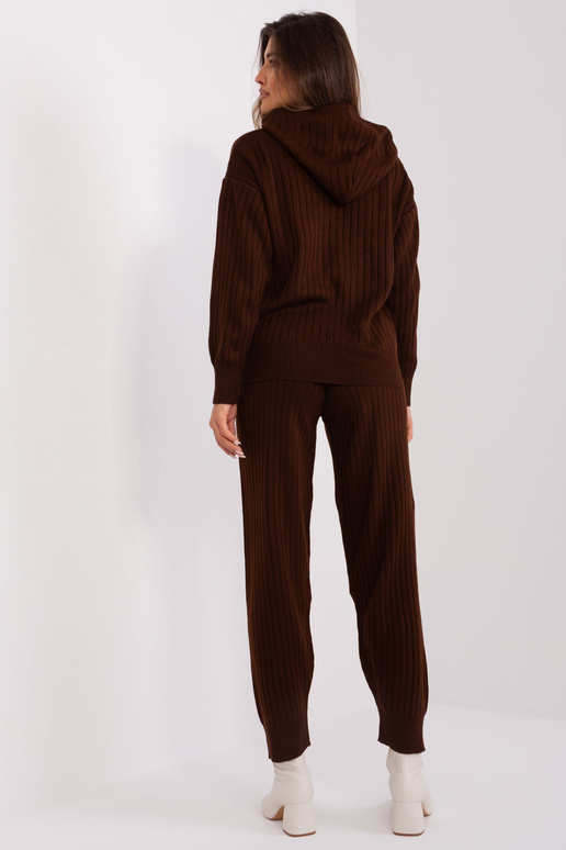 Rinkinys-BA-KMPL-2211.13P-tamsiai ruda