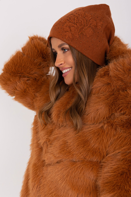 Cap-AT-CZ-23250.61P-šviesiai ruda Cap-AT-CZ-23250.61P-šviesiai ruda