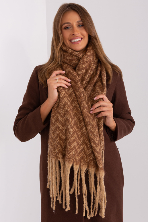 Šalikas-AT-SZ-23125.75-kupranugaris