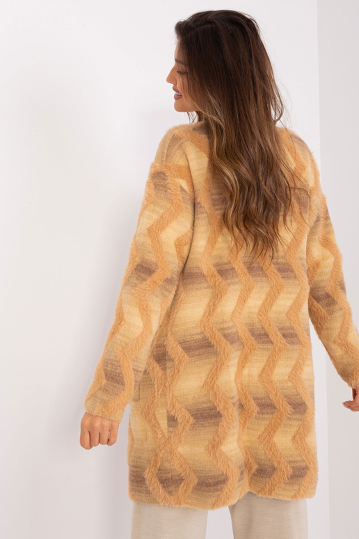 Megztinis-AT-SW-234701.34-smėlio spalvos