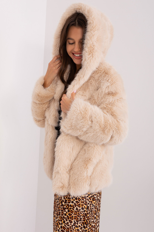 Striukė-AT-KR-2386.00P-smėlio spalvos