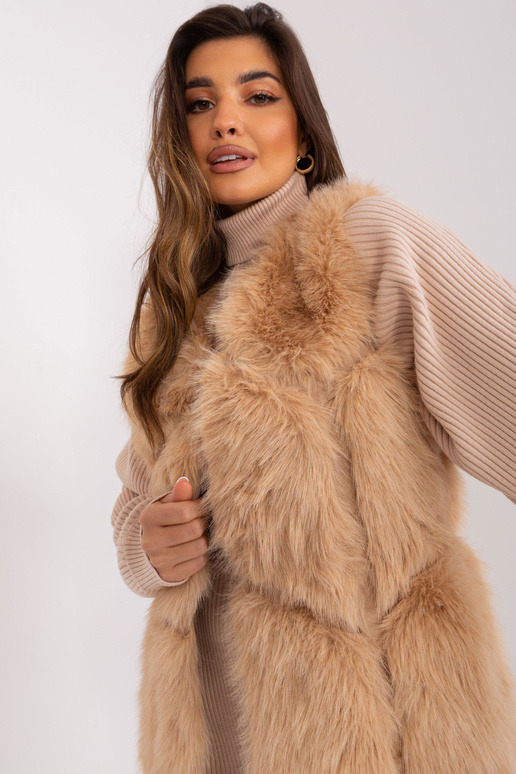 Liemenė-AT-KZ-2375.00P-kupranugaris