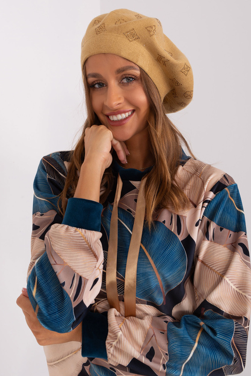 Cap-AT-CZ-2318.26-kupranugarį Cap-AT-CZ-2318.26-kupranugarį