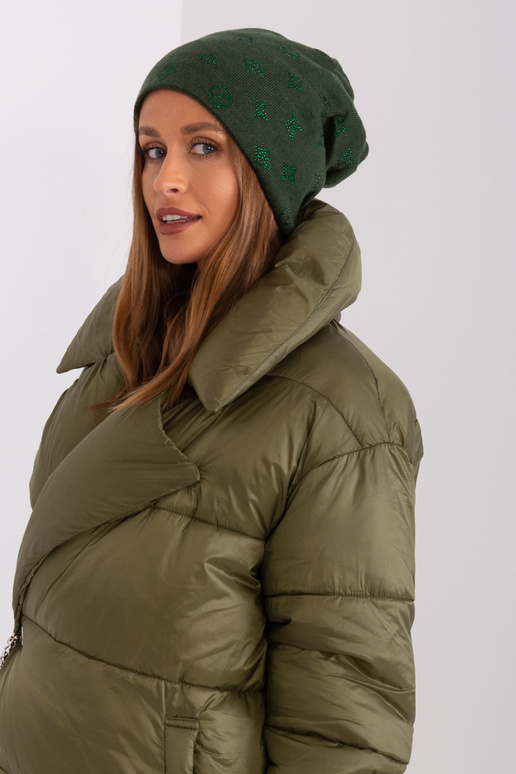 Kepurė AT-CZ-2325.96 – tamsiai žalias Kepurė AT-CZ-2325.96 – tamsiai žalias