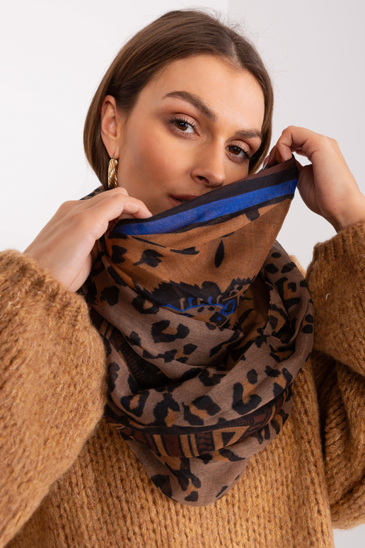 Dūmtraukis-AT-KM-S-6121-kupranugaris