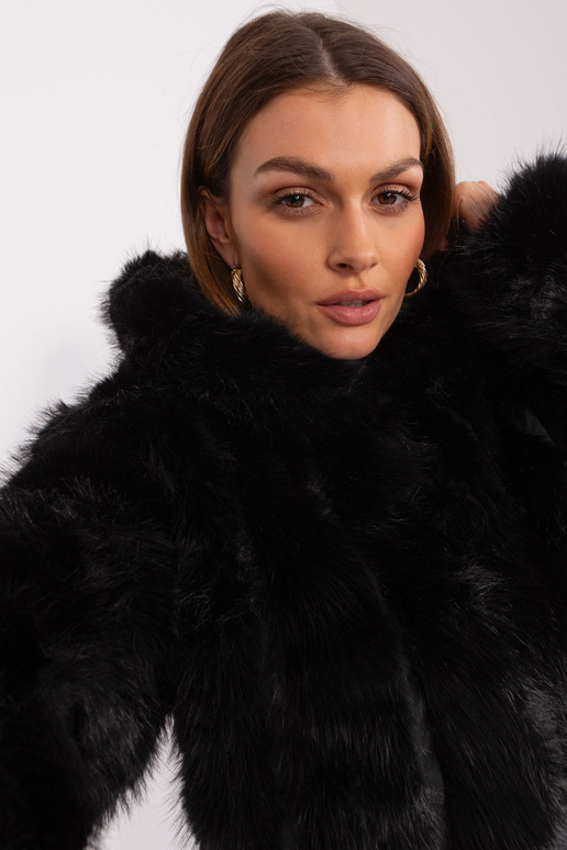 Striukė-AT-KR-2378.97P-juoda