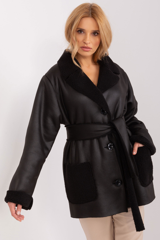 Striukė-LK-KR-509454.97P-juoda