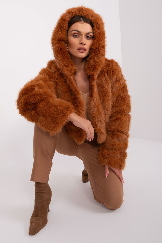 Striukė-AT-KR-2378.96P-šviesiai ruda