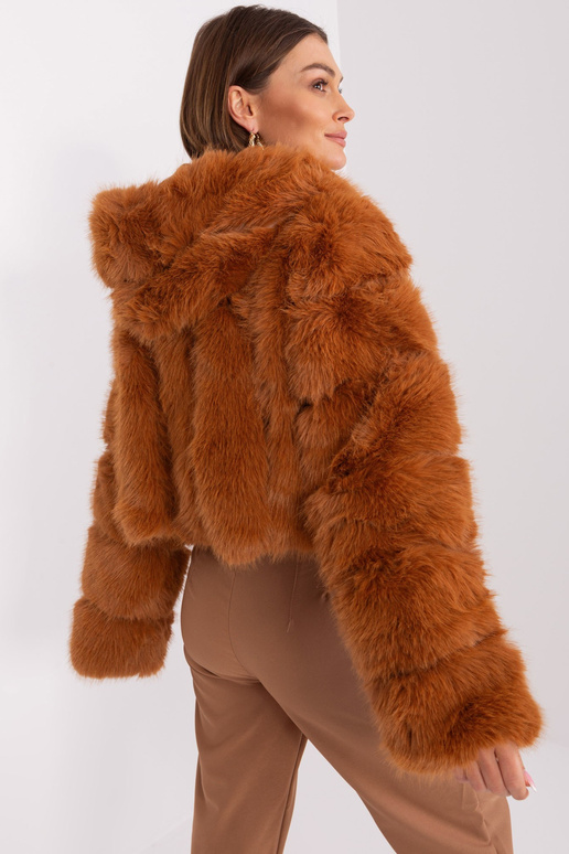 Striukė-AT-KR-2378.96P-šviesiai ruda