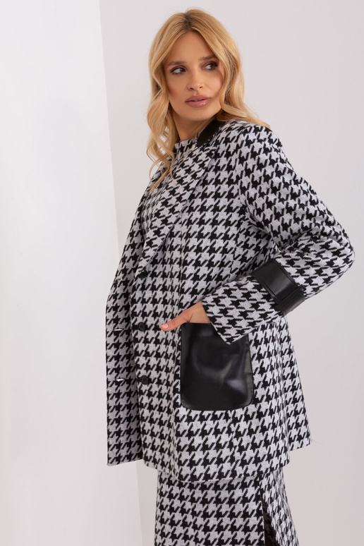 Striukė-LK-MA-509511.99-balta-juoda