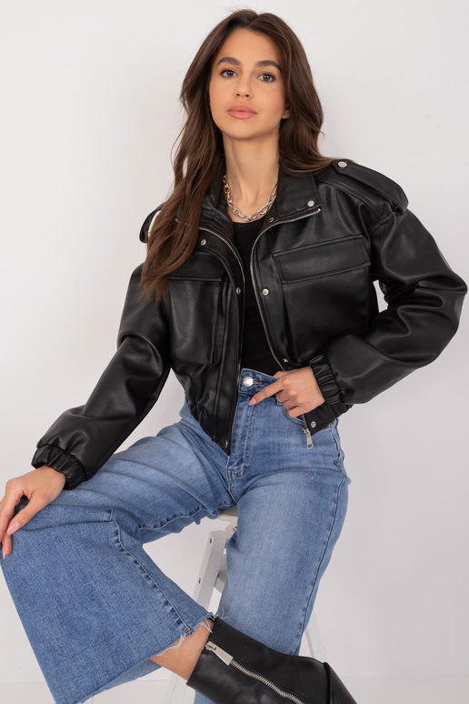 Striukė-NM-KR-DA-0937.07-juoda