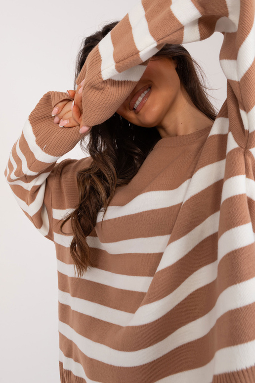 Megztinis-BA-SW-1427.38-kupranugaris