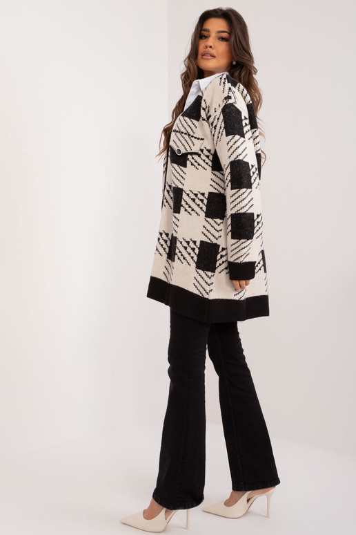 Megztinis-BA-SW-0538.29-juodas-smėlio...