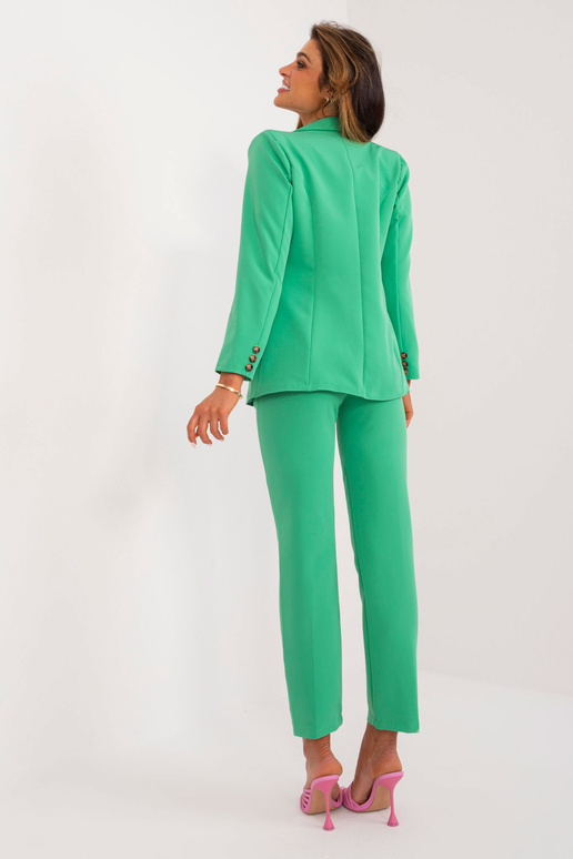 Dviejų dalių komplektas... Dviejų dalių komplektas...