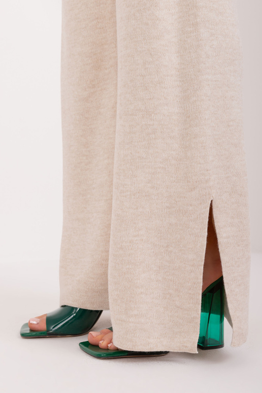 Set-BA-KMPL-1497.27-tamsiai žalia