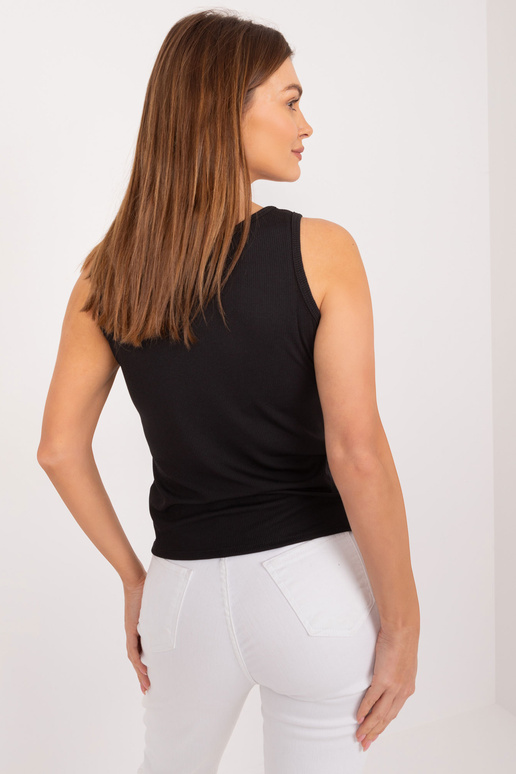 Top tipo palaidinė...