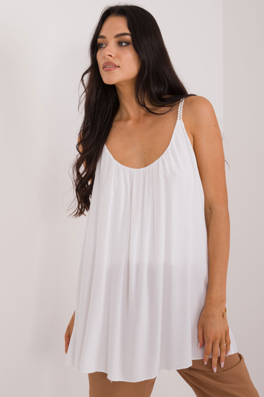 Top tipo palaidinė...