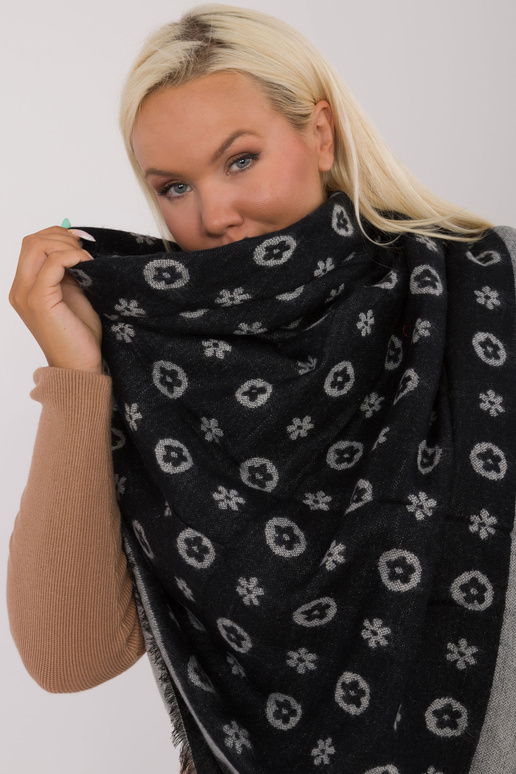 Šalikas-AT-SZ-1701.61-pilka-juoda