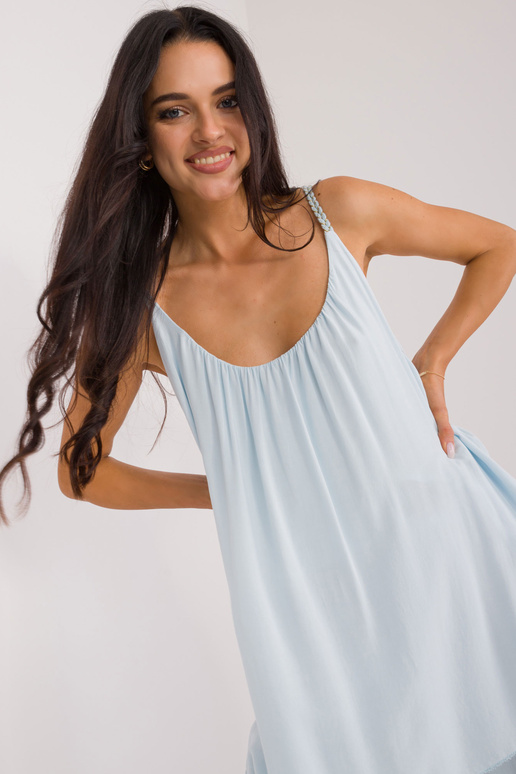 Top tipo palaidinė...