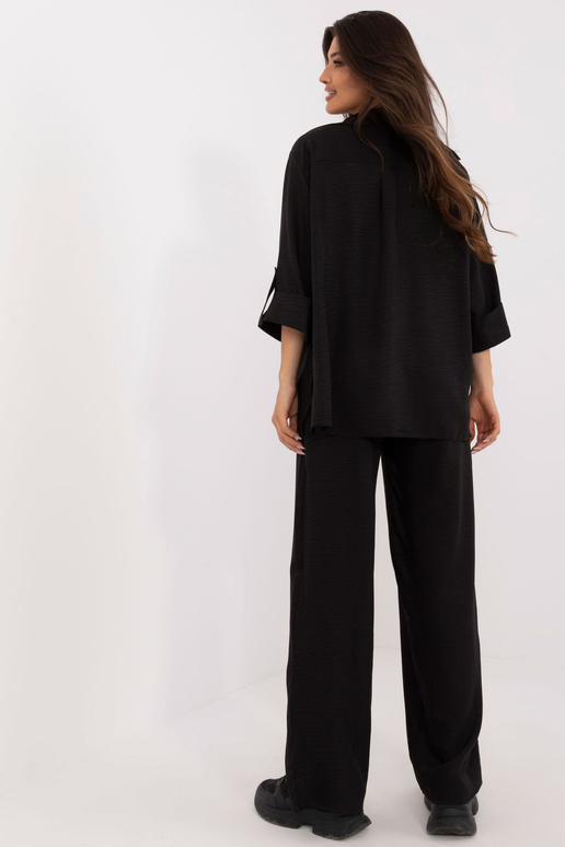 Dviejų dalių komplektas...