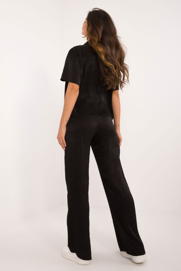 Dviejų dalių komplektas... 2