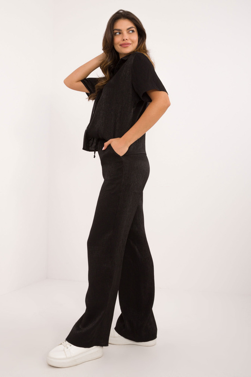 Dviejų dalių komplektas...