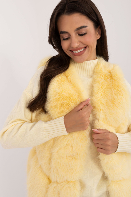 Liemenė-AT-KZ-2375.00P-geltona