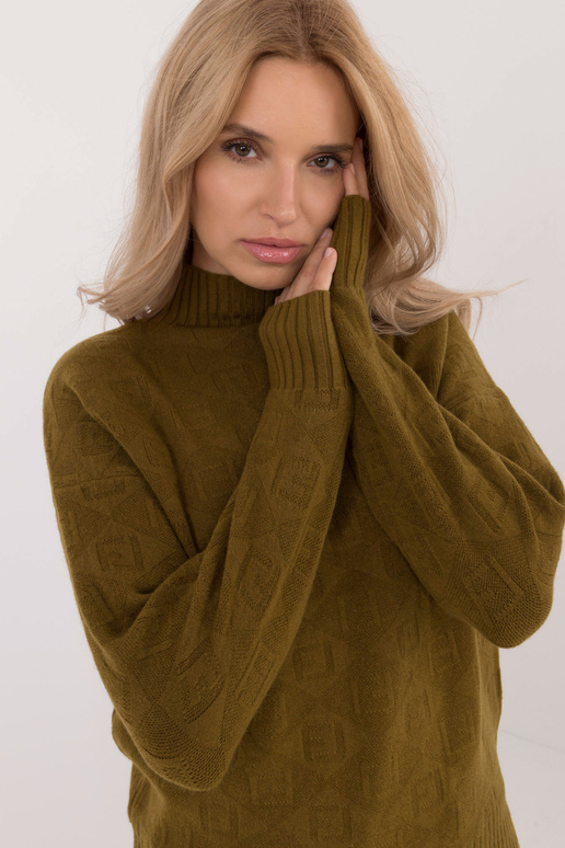 Megztinis-AT-SW-2339.54-alyvuogių