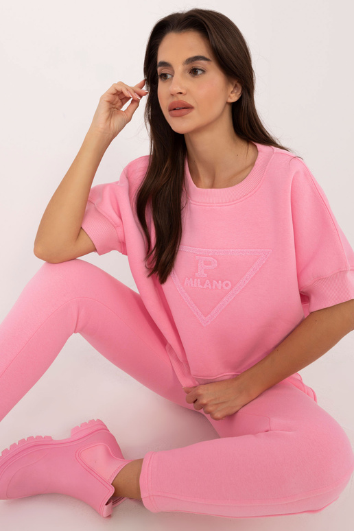 Dviejų dalių komplektas... Dviejų dalių komplektas...