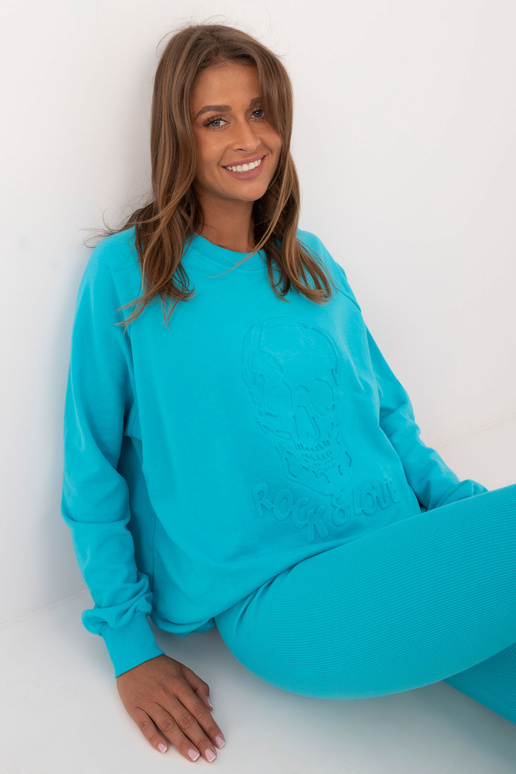 Dviejų dalių komplektas... Dviejų dalių komplektas...