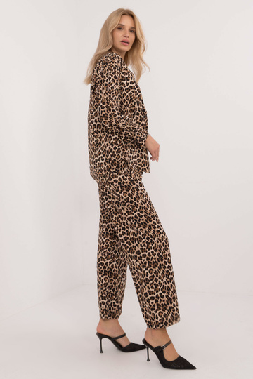 Dviejų dalių komplektas... 2