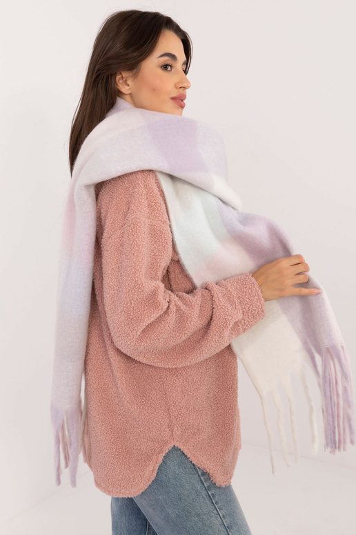 Šalikas-AT-SZ-2312502.35-šviesiai...