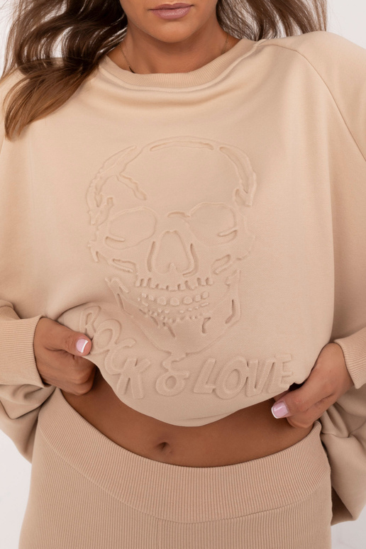 Dviejų dalių komplektas... Dviejų dalių komplektas...