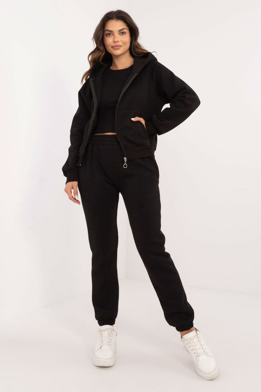 Dviejų dalių komplektas... Dviejų dalių komplektas...