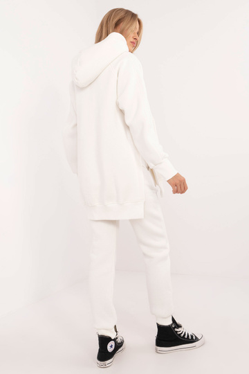 Dviejų dalių rinkinys...