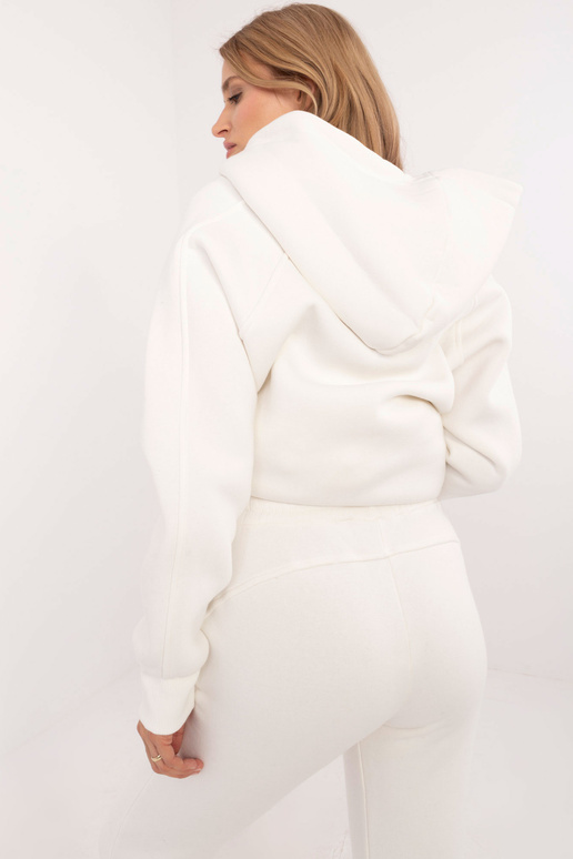 Dviejų dalių rinkinys... Dviejų dalių rinkinys...