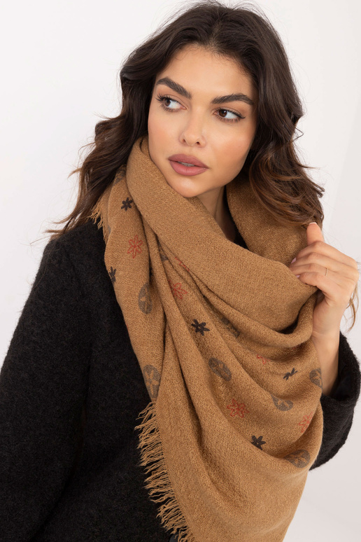 Šalikas-AT-SZ-23504.93P-kupranugaris Šalikas-AT-SZ-23504.93P-kupranugaris