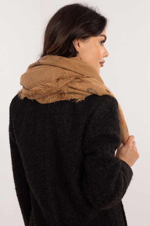 Šalikas-AT-SZ-23504.93P-kupranugaris Šalikas-AT-SZ-23504.93P-kupranugaris