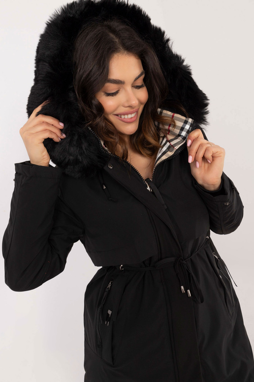 Striukė-SK-KR-HH-2409.17X-juoda