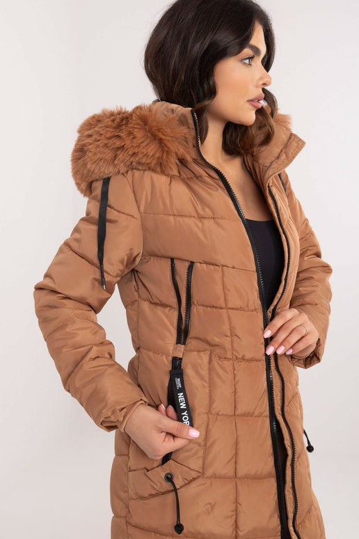 Striukė-SK-KR-HH-2402.36-kupranugaris