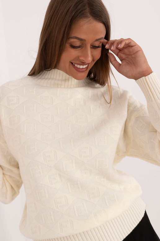 Megztinis-AT-SW-2339.54- balkšvos...