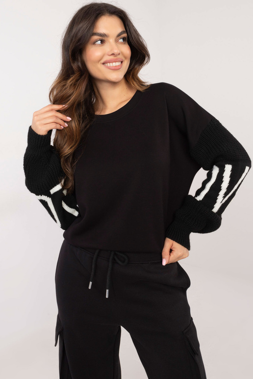 Megztinis-MI-BL-M5975.26P-juodas