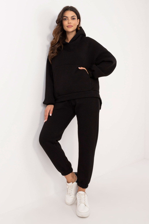 Dviejų dalių komplektas... Dviejų dalių komplektas...